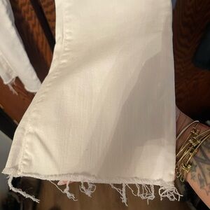 Let’s get our white jeans ready for the summer!!!